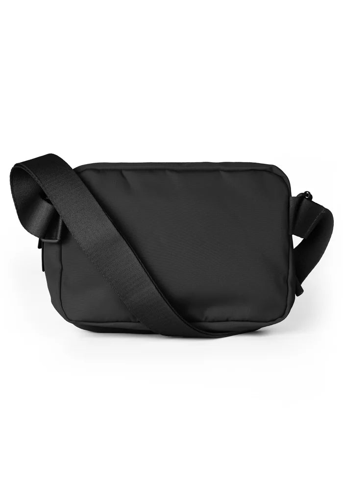 Refined Golden Urban Crossbody Bag – Black